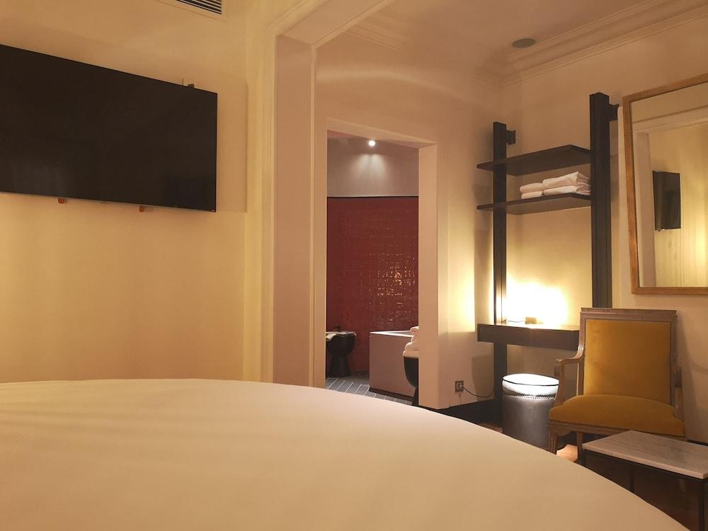 La Franca Travellers Adults Only Hotel